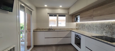 Reformas RP Cocinas y Baños 2 COCINAS SIMETRIA BY DOHU